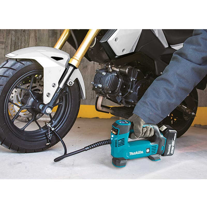 Gonfleur 18V Li-Ion (Machine seule) - MAKITA DMP181Z – Image 7